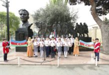 Onun xatirəsinə Binəqədidə ucaldılmış abidə kompleksi daim yad olunur – FOTO huseynov-hebibulla-bineqedi-sovet-ittifaqi-qehremani