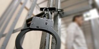 Beş nəfərə 200 mindən çox pul “atan” müəllimə – Bu cəza verildi – FOTO