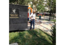 F. Məlikov adına istirahət parkında qurumuş qazon hissələri bərpa olunur ferman-melikov-park-istirahet3