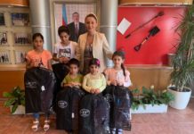 Binəqədi Bələdiyyəsi bu aztəminatlı ailələrin uşaqlarına məktəbli formaları verdi- Fotolar