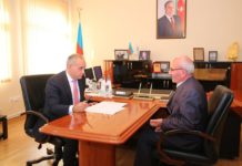 Binəqədidə “Açıq qapı” formatında növbəti görüş keçirilib elxan-allahverdiyev-qebul-bineqedi