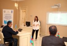 Əlilliyi olan şəxslər təlimlərə cəlb olunub – Biznes qurmalarına dəstək veriləcək – VİDEO eliller-telim-bineqedi