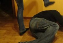 Binəqədidə naməlum şəxslər kişini başına daşla vuraraq döyüblər dava-doyulme