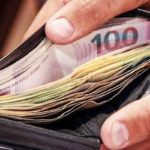 Azərbaycanda bəzi şəxslərin müavinətləri ARTIRILDI issizlere-muavinet