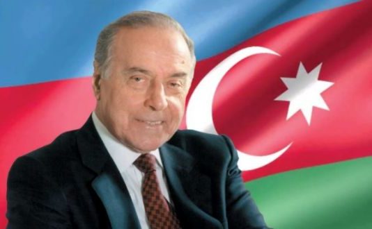 Heydər Əliyevin anadan olmasının 103-cü ildönümüdür heyder eliyev