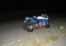 Binəqədidə motosiklet xəndəyə aşdı, xəsarət alan var motosikl