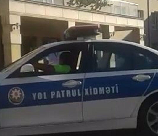 Maşınla ana və uşağının üstündən keçdi – Polis köməyə çatdı – Video polis