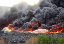 “7-ci mikrorayonda təkər tullantıları yanıb” – FHN bineqedi-teker-yanir.