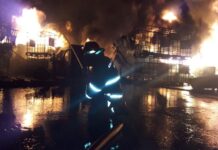 Binəqədidə yaşayış binasında yanğın olub, sakinlər təxliyə edilib yangin-sobsan