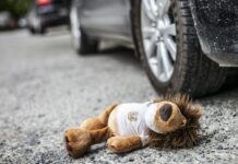 7-ci mikrorayonda 6 yaşlı qızı avtomobil vurdu