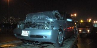 Bakıda bahalı qəza: Beş avtomobil bir-birinə çırpıldı – FOTO – VİDEO bineqedi-yol-qezasi