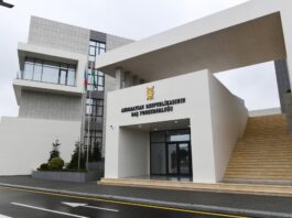 Prokurorluq liseydəki güllələnmə ilə bağlı məlumat yaydı bas-prokurorluq-bina