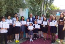 Binəqədidə “Qurtuluşumuzun banisi” mövzusunda şeir müsabiqəsi keçirilib