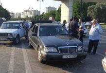 Binəqədidə üç avtomobil toqquşub