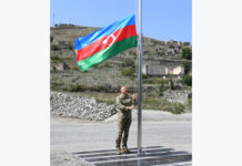 İlham Əliyev Kəlbəcərdə dövlət bayrağını ucaldıb – VİDEO