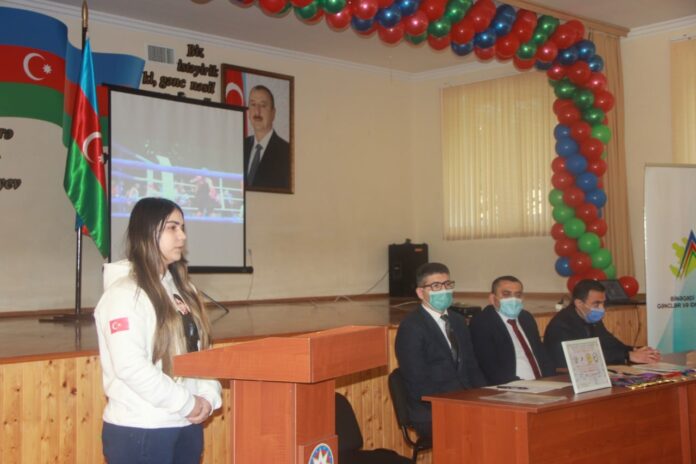 dunya-cempionu-nermin-seyidova