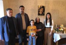 Binəqədidə şəhidin ailəsi ziyarət olunub – FOTOLAR bineqedi-arestenin-ailesi-areste-baxisova-ailesi