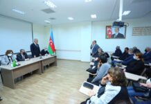 Binəqədi Rayon İcra Hakimiyyəti başçısının səyyar qəbulu keçirildi – FOTOLAR elxan-allahverdiyev-seyyar-qebul