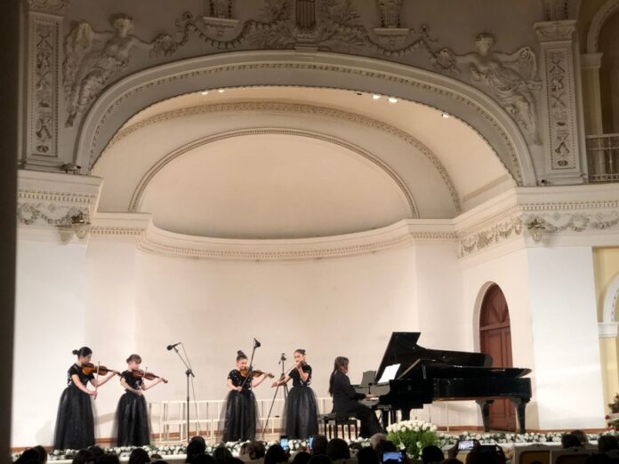 onbirillik-musiqi-mektebi7 onbirillik-musiqi-mektebi2