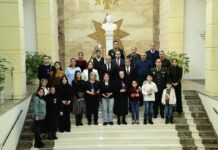 Binəqədi rayonunda şəhid ailələrinə ordenlər təqdim olunub