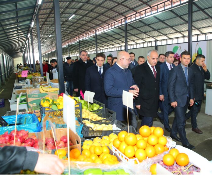 bineqedi-yarmarka-kend-teserrufati bineqedi-yarmarka-kend-teserrufati.png