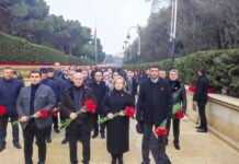 Binəqədi Rayon İcra Hakimiyyətinin nümayəndələri şəhidlərimizin xatirəsini yad ediblər – FOTOLAR bineqedi-icra-anim.png