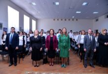 Binəqədidə fəaliyyət göstərən məktəbdə “Dahi şəxsiyyət” adlı tədbir keçirilib – FOTOLAR bineqedi-mekteb-tedbir-anim-ulou-onder.png