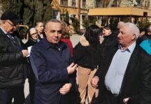 Millət vəkilimiz Azay Quliyev növbəti dəfə seçicilərlə görüşüb – FOTOLAR azay-quliyev-secicilerle-gorus.png