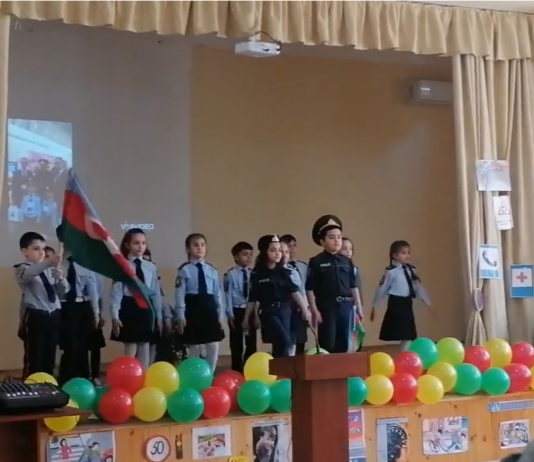 Binəqədi rayon 244 nömrəli tam orta məktəbdə yol hərəkəti qaydaları ilə bağlı maarifləndirici tədbir keçirilib – FOTOLAR, VİDEO bineqedi-244-nomreli-mekteb-dyp-tedbir.png