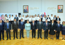 Binəqədidə elmi-praktik konfrans keçirilib – FOTOLAR bineqedi-mekteb-ulu-onder-yuz-illik.png