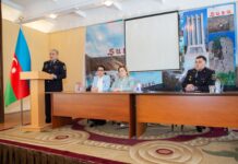 Binəqədidə məktəbdə “Narkomaniyaya yox deyək” mövzusunda tədbir keçirilib – FOTOLAR bineqedi-polis-tedbir-mekteb-narkomaniya.png