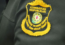 İki general vəzifəsindən azad olundu