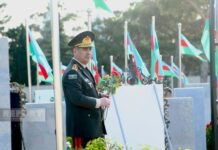Müdafiə Nazirliyinin rəhbər heyəti Şəhidlər xiyabanını ziyarət edib – FOTO