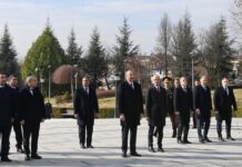 Prezident İlham Əliyev Ankarada Ulu Öndər Heydər Əliyevin abidəsini ziyarət edib – FOTO