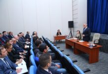 Elxan Allahverdiyevin Binəqədi qəsəbə sakinləri ilə səyyar qəbulu keçirilib – Foto