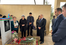 Binəqədidə şəhidin məzarı ziyarət olunub – Foto