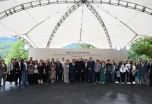 Prezident İlham Əliyev Xocalının Badara, Daşbulaq, Seyidbəyli və Şuşakənd kəndlərinin sakinləri ilə görüşüb