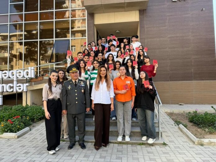 bineqedi-gencler-evi-png