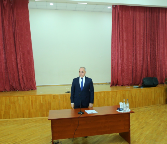 Elxan Allahverdiyevin Binəqədi qəsəbə sakinləri ilə səyyar qəbulu keçirildi – FOTO