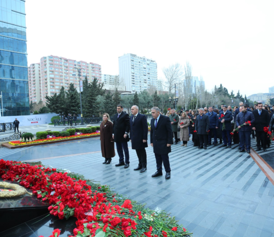 Xocalı soyqırımı abidəsi ziyarət olunub – Foto