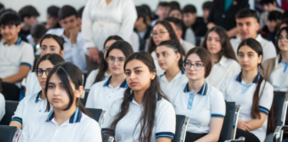 Məktəblilərə məişət zorakılığı ilə mübarizə yolları barədə məlumat verilib