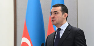 XİN rəsmisi Nyu-York merinin bəyanatına cavab verdi