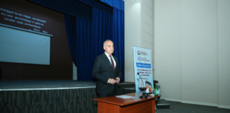 Elxan Allahverdiyevin Binəqədi qəsəbə sakinləri ilə səyyar qəbulu keçirildi – FOTO