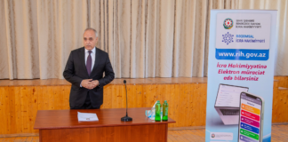Elxan Allahverdiyevin 6-cı mikrorayon sakinləri ilə səyyar qəbulu keçirilib – FOTO