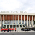 Azərbaycan Ordusunun 108 yaşı: Bakının küçələri hərbi yürüşlərlə əks-səda verir – FOTO