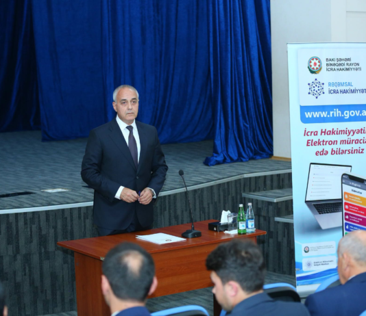 Elxan Allahverdiyevin Binəqədi qəsəbə sakinləri ilə səyyar qəbulu keçirildi – FOTO