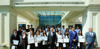 Qəbulda yüksək nəticə göstərən gənclərlə Binəqədidə görüş keçirildi – Foto