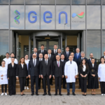 Prezident İlham Əliyev dərman istehsalı müəssisəsinin açılışında – Foto