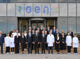 Prezident İlham Əliyev dərman istehsalı müəssisəsinin açılışında – Foto